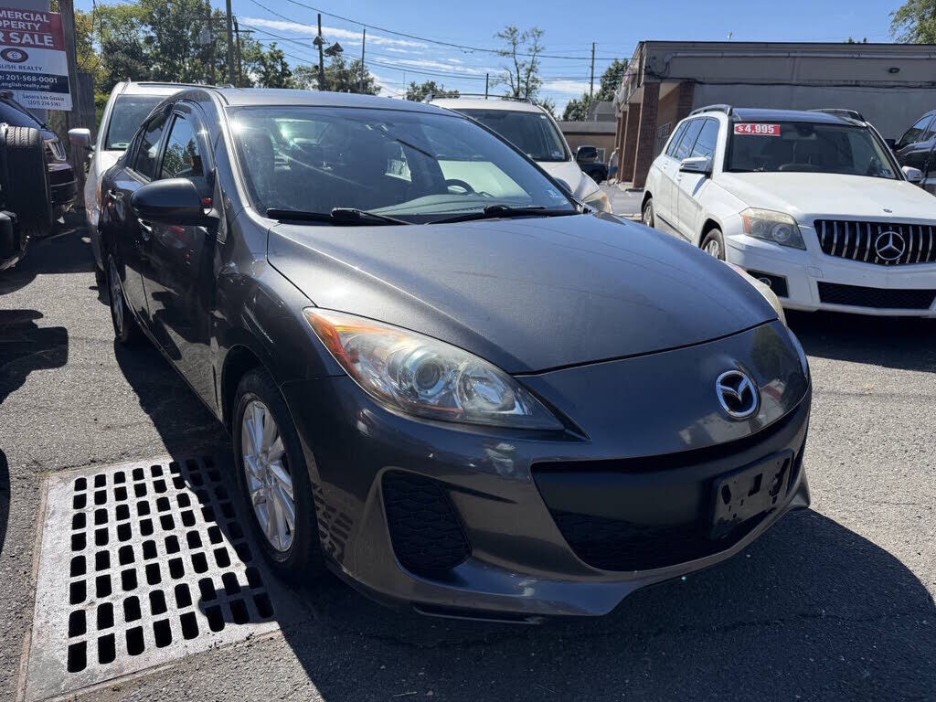 2012 MAZDA Mazda3