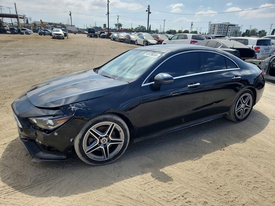 2022 MERCEDES-BENZ CLA-Class