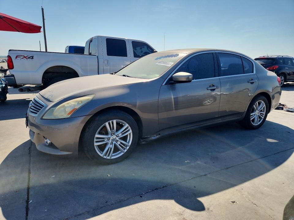 2010 INFINITI G37