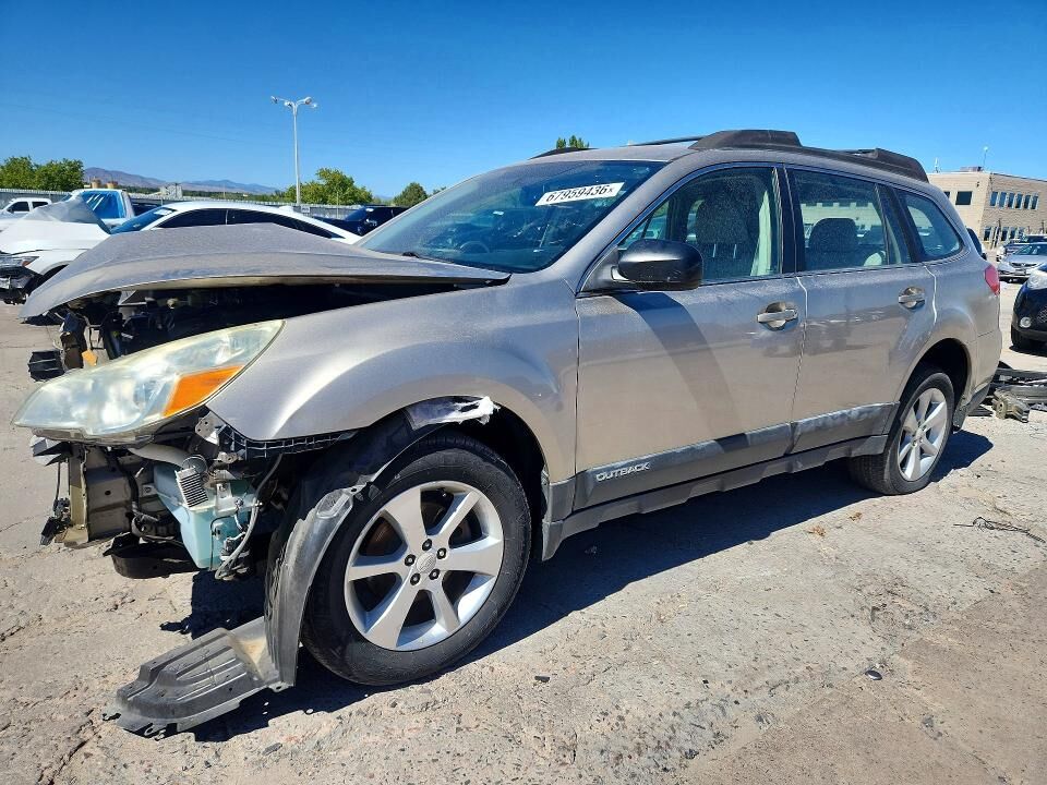 2014 SUBARU Outback