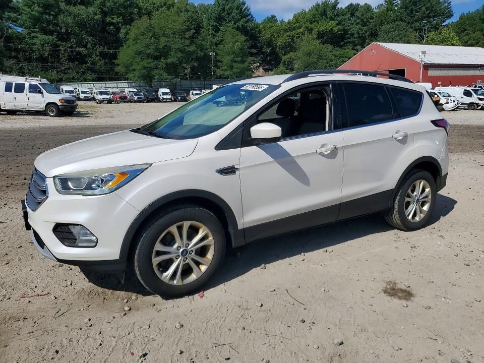 2017 FORD Escape
