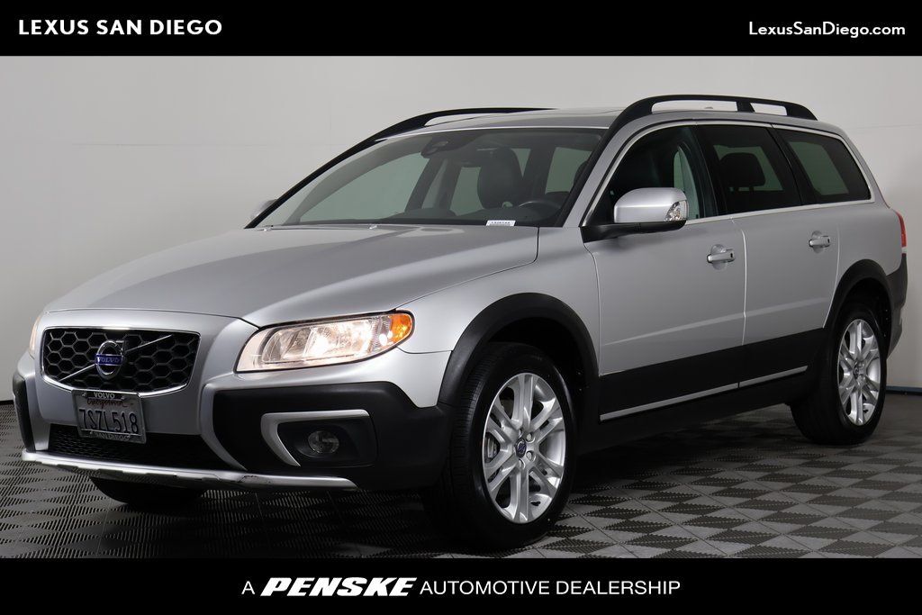 2016 VOLVO XC70