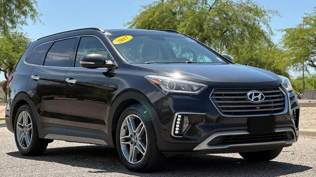 2017 HYUNDAI Santa Fe