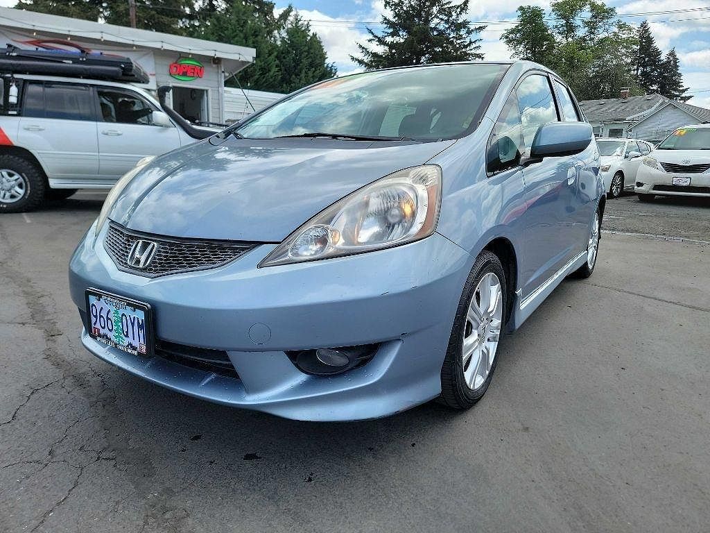 2011 HONDA Fit