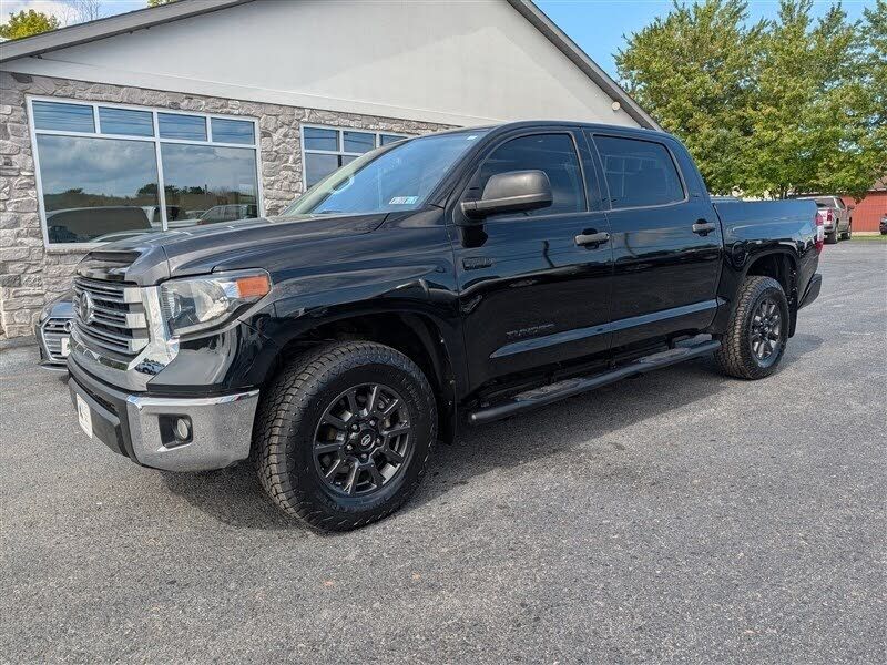 2021 TOYOTA Tundra