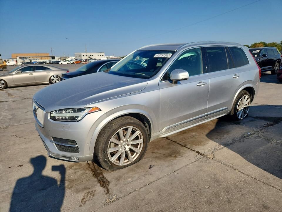 2016 VOLVO XC90