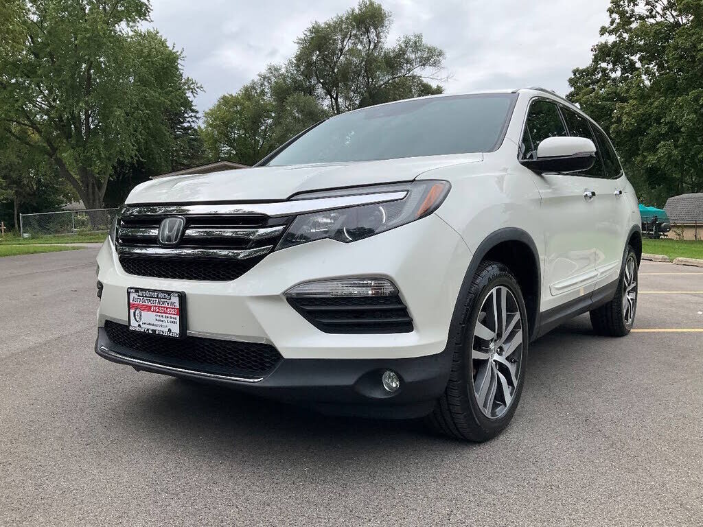 2017 HONDA Pilot