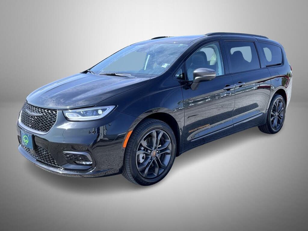 2023 CHRYSLER Pacifica