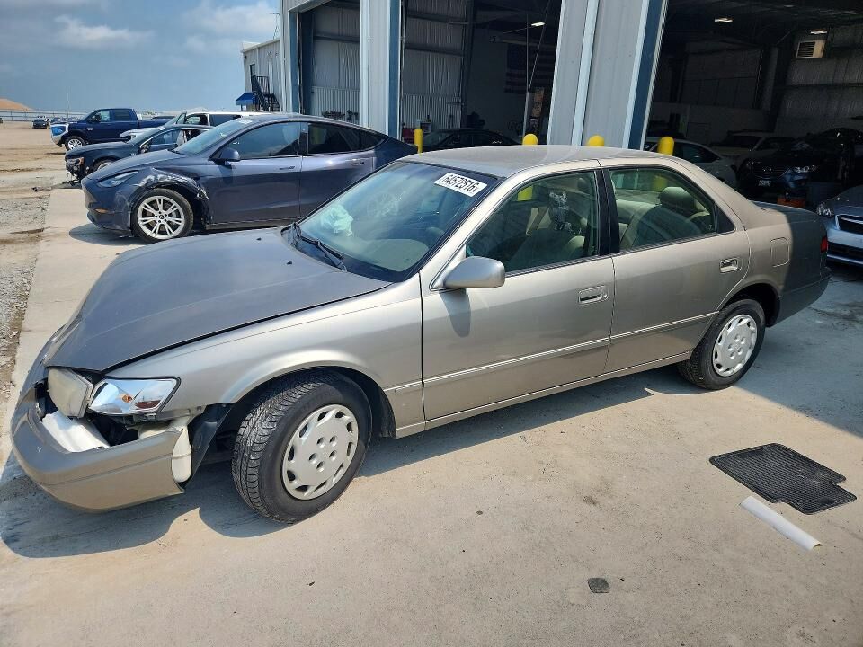 1997 TOYOTA Camry