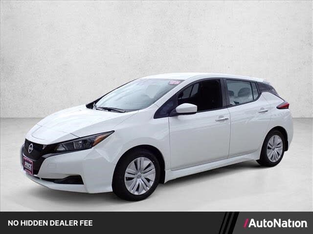 2025 NISSAN Leaf