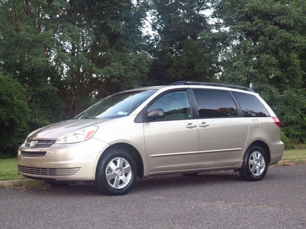2005 TOYOTA Sienna