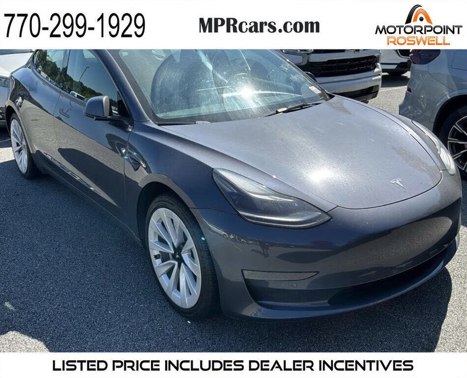 2022 TESLA Model 3