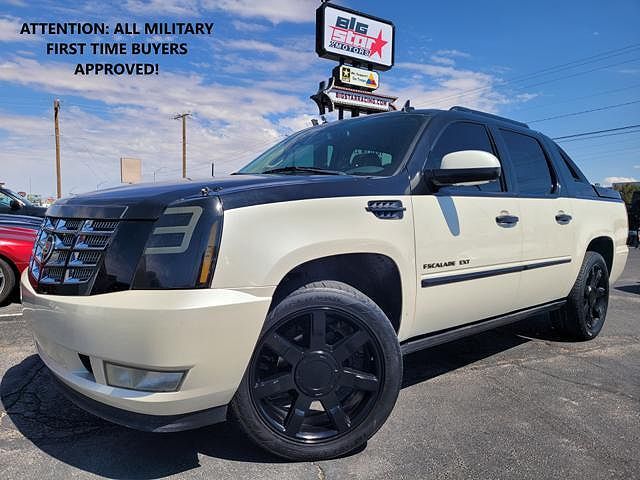 2013 CADILLAC Escalade