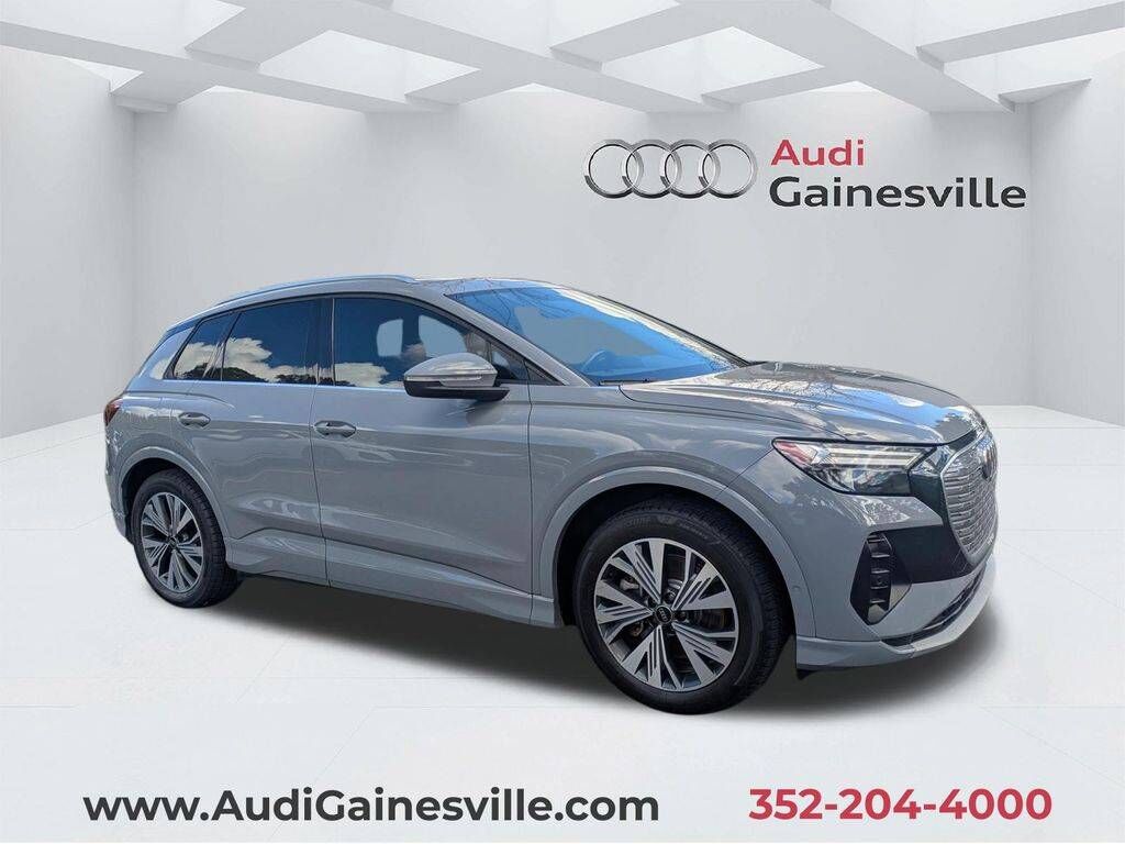 2023 AUDI Q4