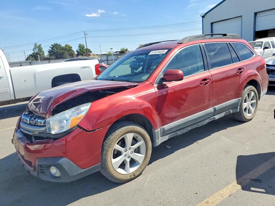 2013 SUBARU Outback