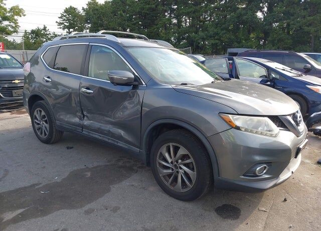 2015 NISSAN Rogue