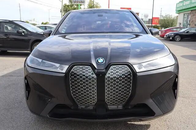 2022 BMW iX