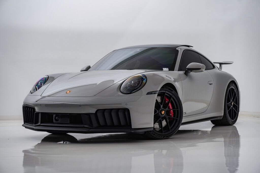 2026 PORSCHE 911