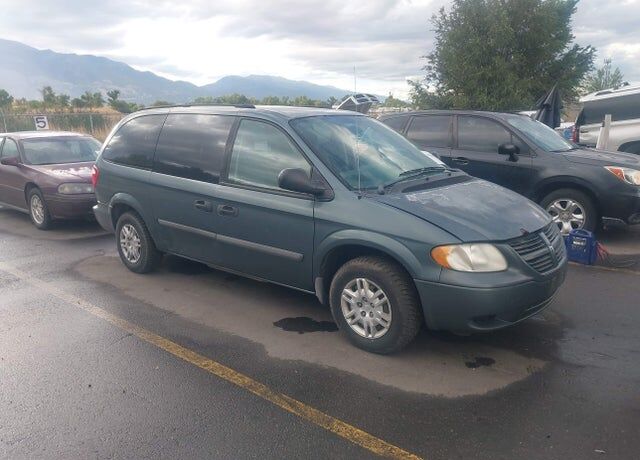 2005 DODGE Caravan