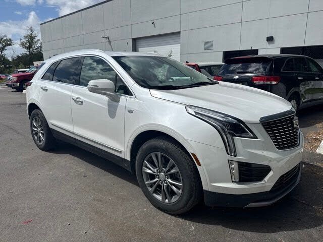 2022 CADILLAC XT5