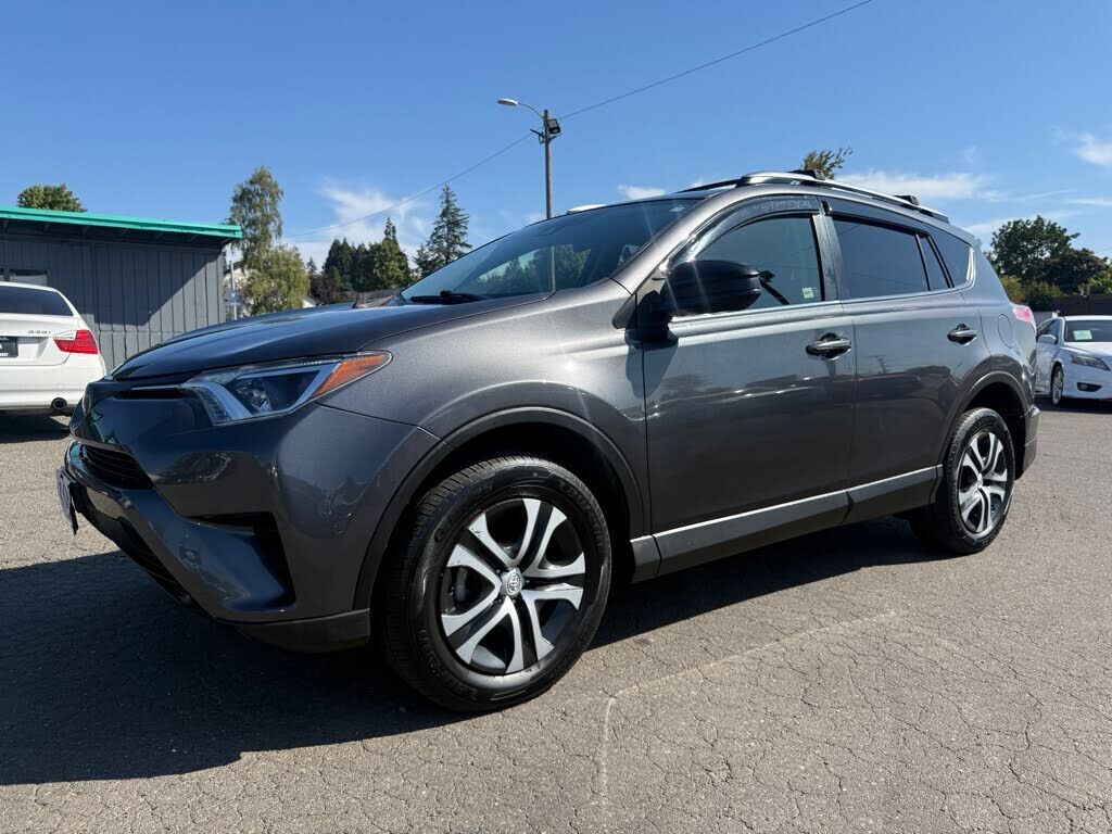 2017 TOYOTA RAV4