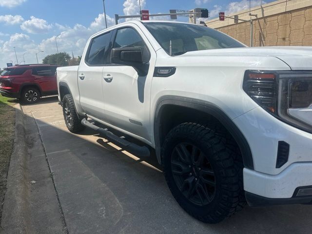2023 GMC Sierra