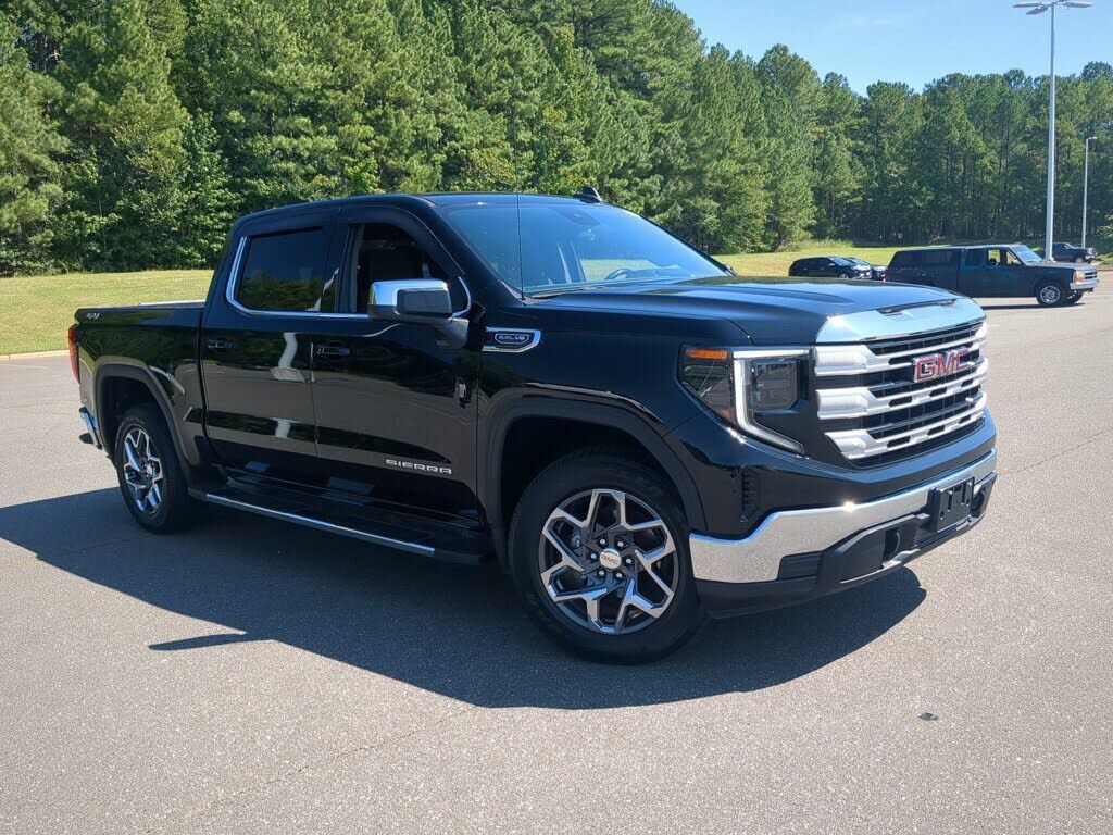 2023 GMC Sierra