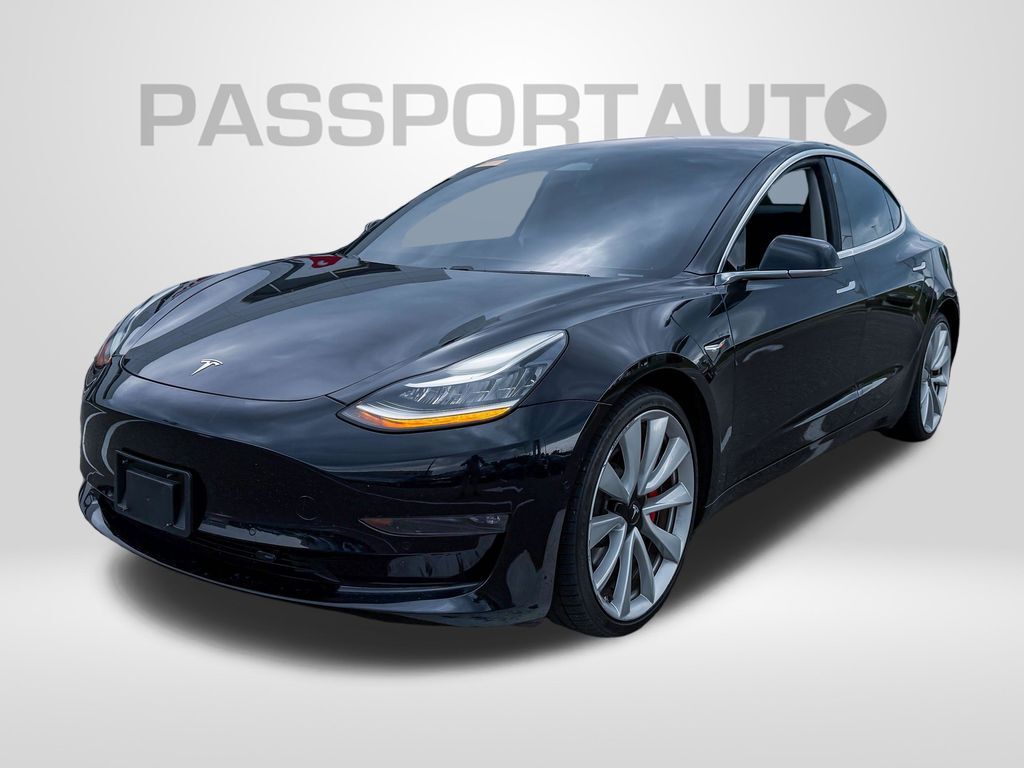 2018 TESLA Model 3