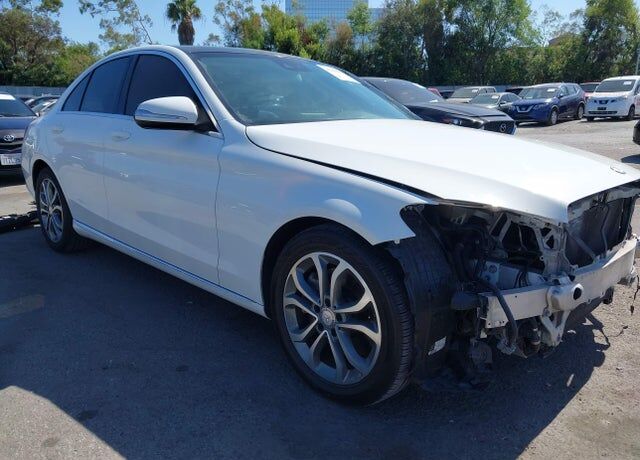 2017 MERCEDES-BENZ C-Class