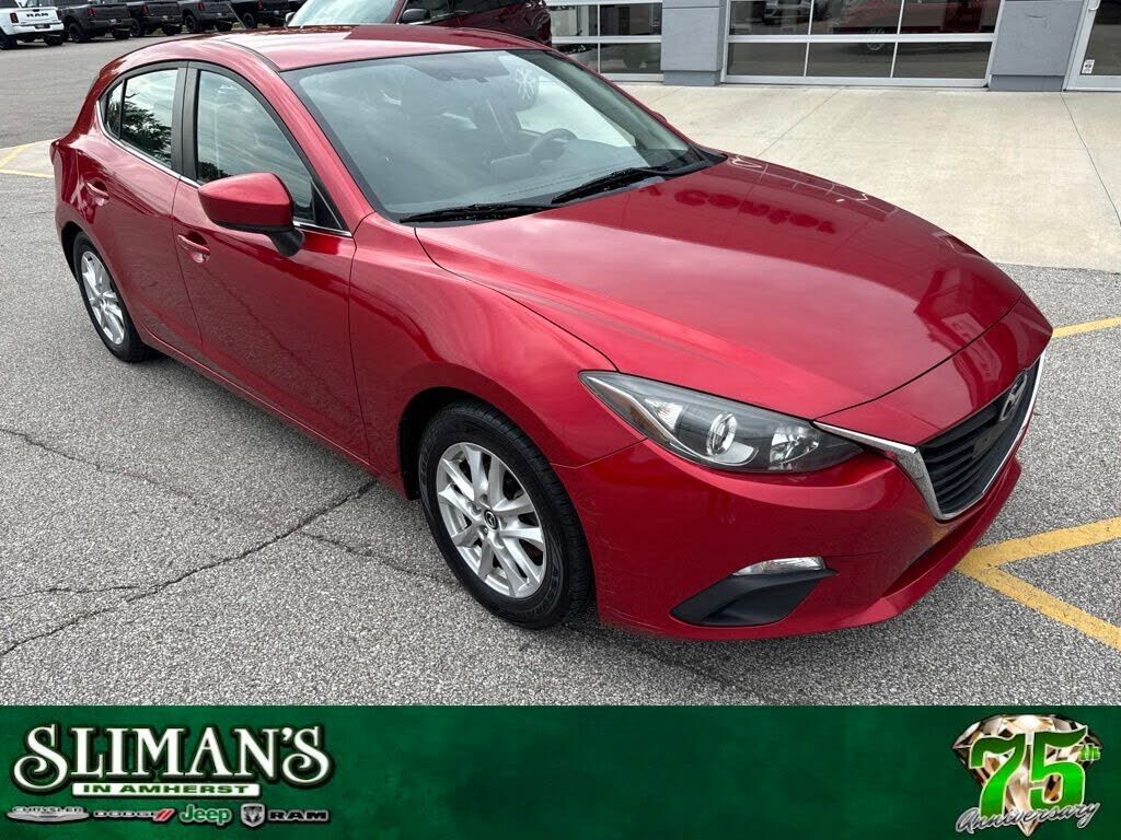 2016 MAZDA Mazda3