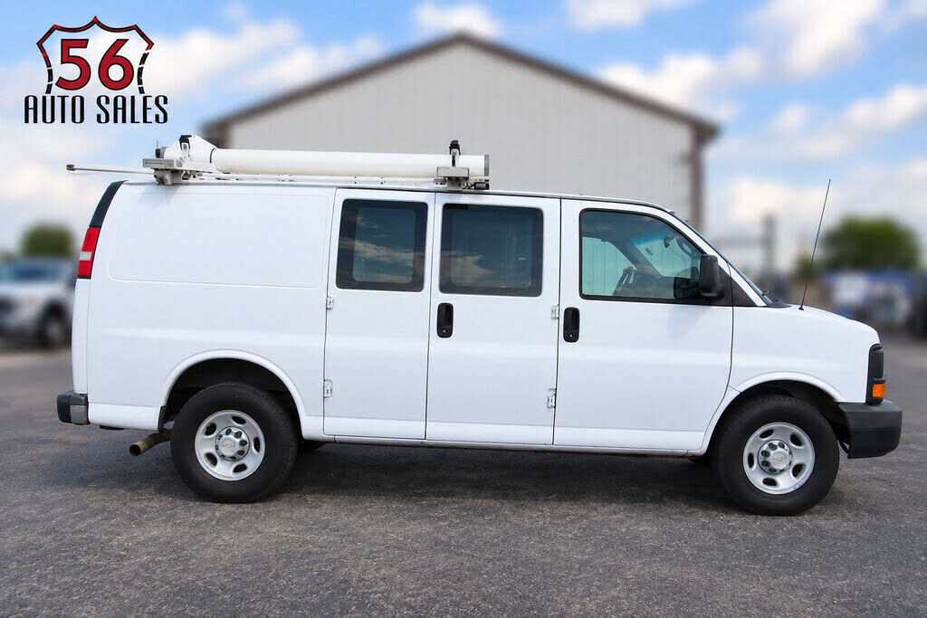 2013 CHEVROLET Express