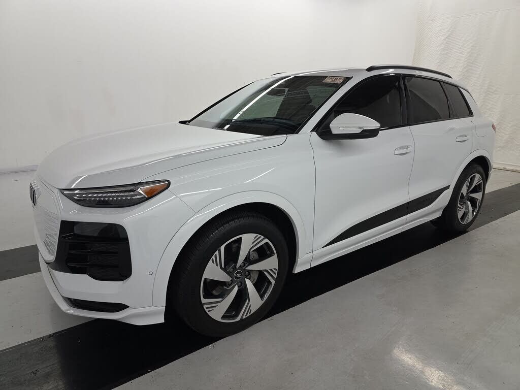 2025 AUDI Q6