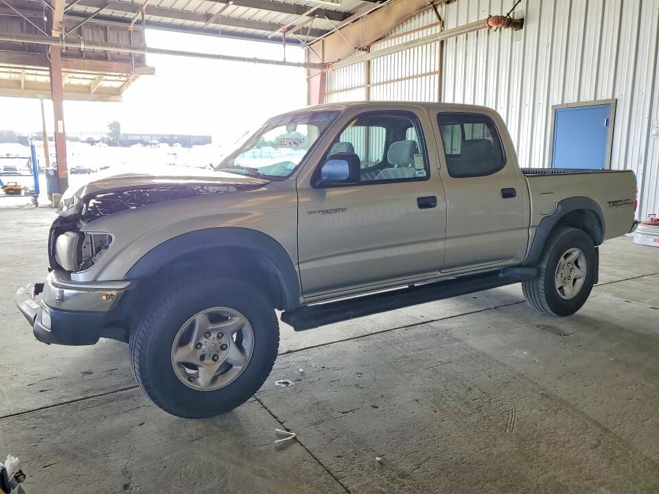 2004 TOYOTA Tacoma