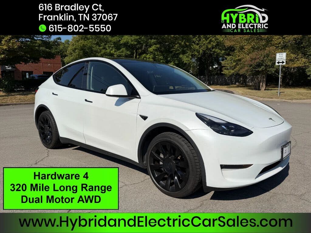 2023 TESLA Model Y