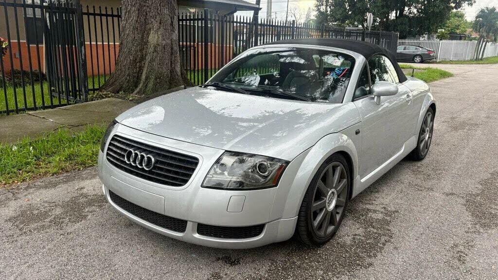 2002 AUDI TT