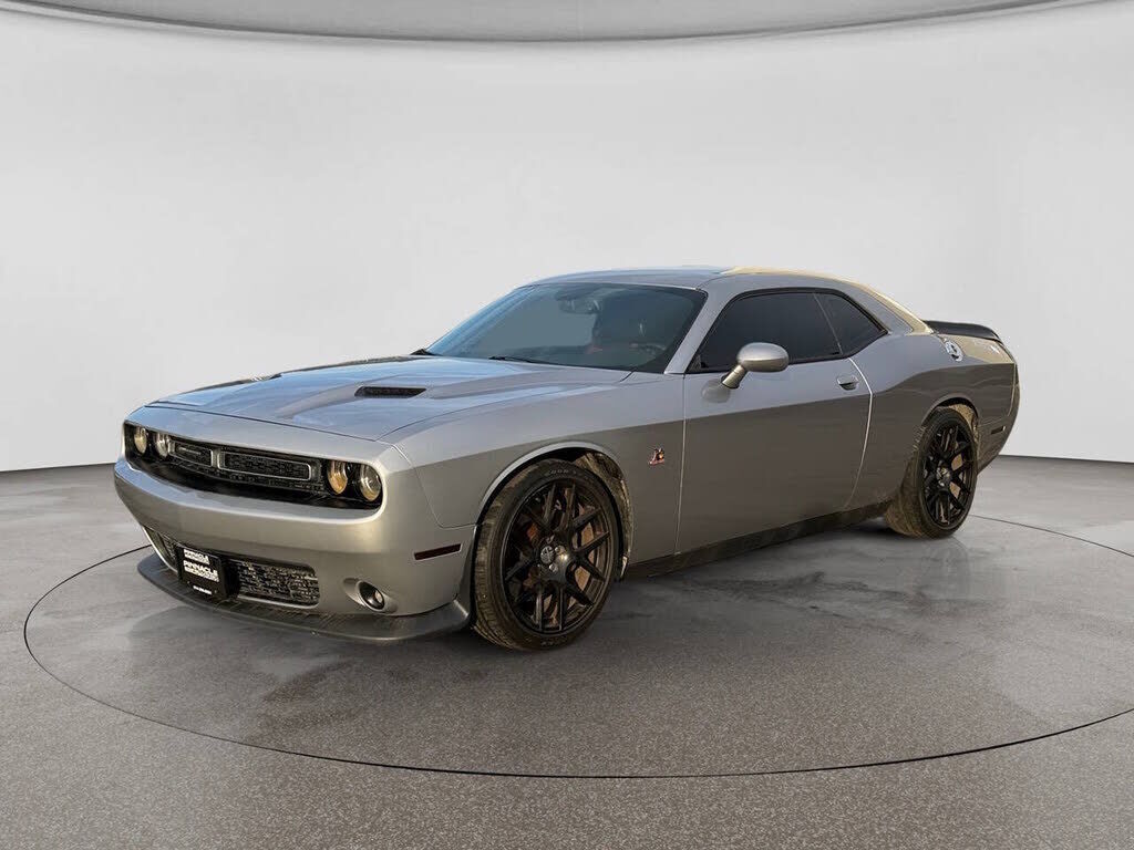 2015 DODGE Challenger