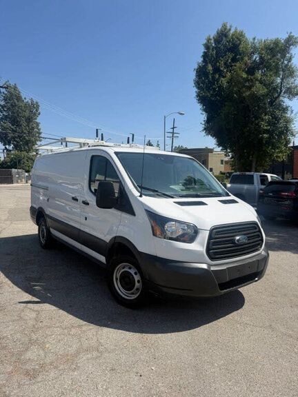 2018 FORD Transit
