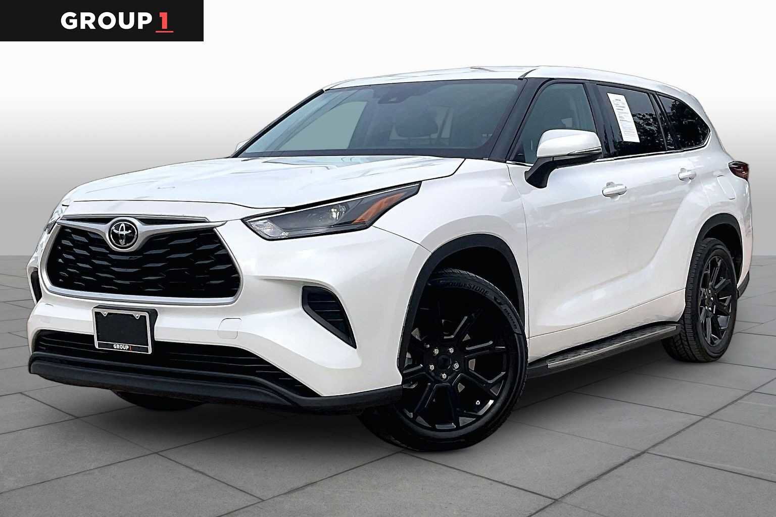 2022 TOYOTA Highlander