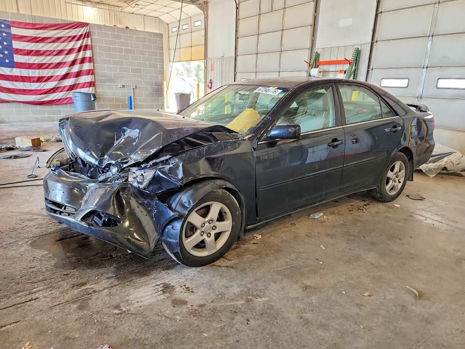 2003 TOYOTA Camry