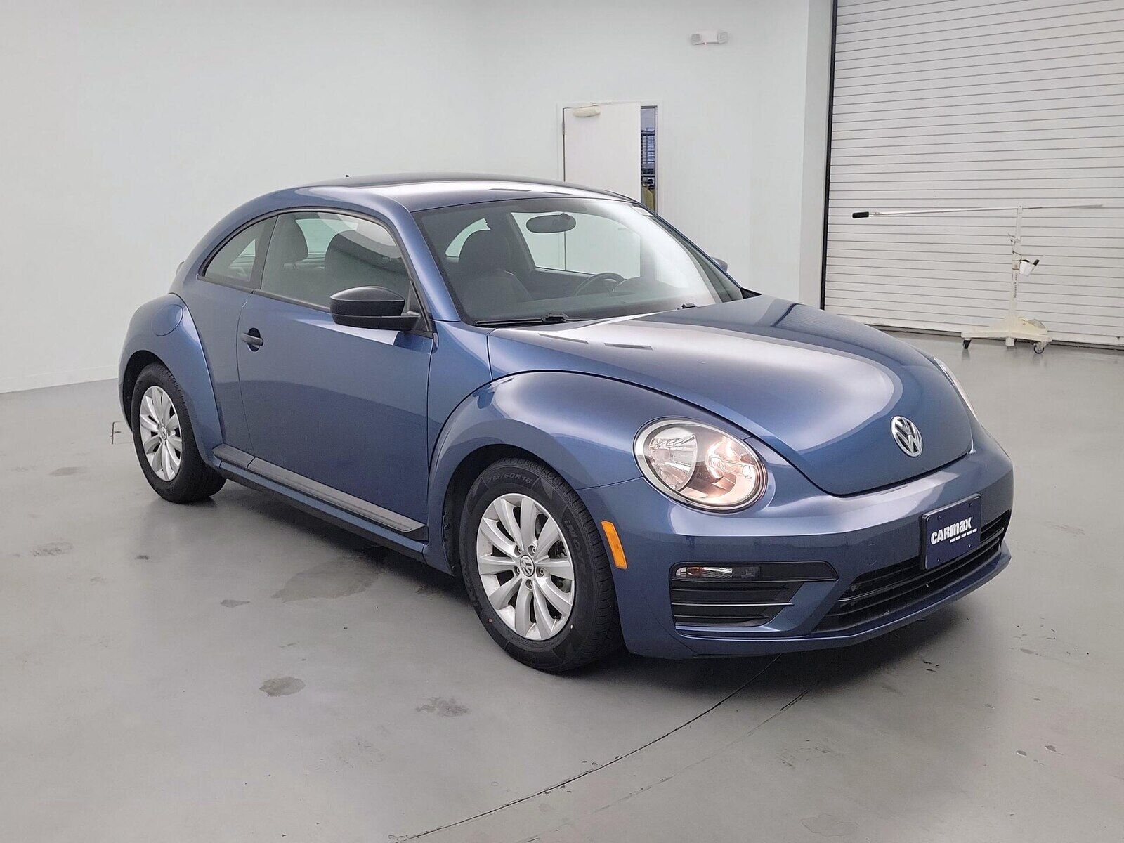 2018 VOLKSWAGEN Beetle
