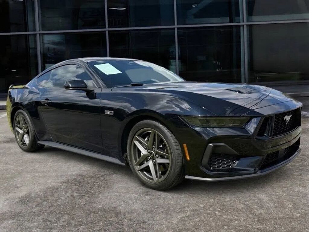 2025 FORD Mustang