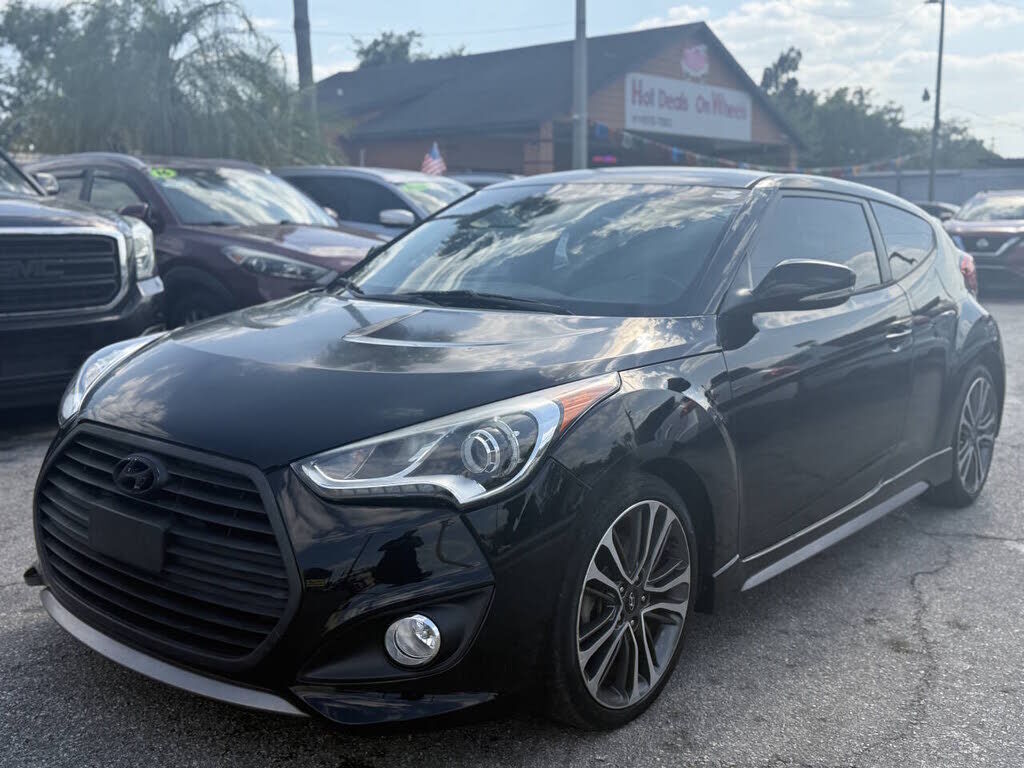 2016 HYUNDAI Veloster