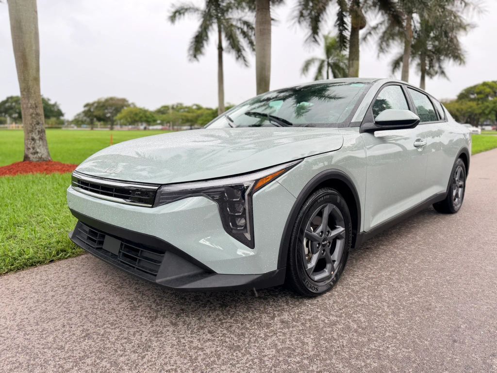 2026 KIA K4