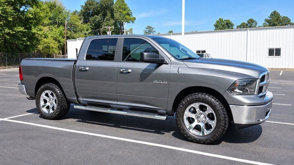 2010 DODGE Ram