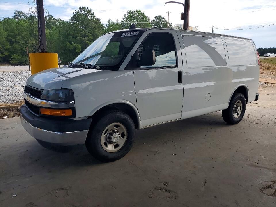 2020 CHEVROLET Express