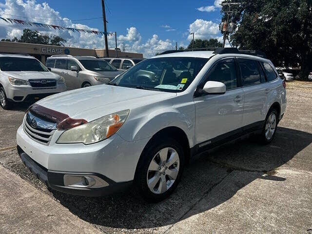 2012 SUBARU Outback