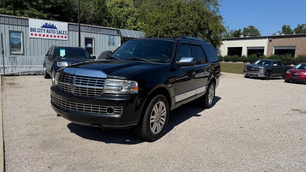 2013 LINCOLN Navigator