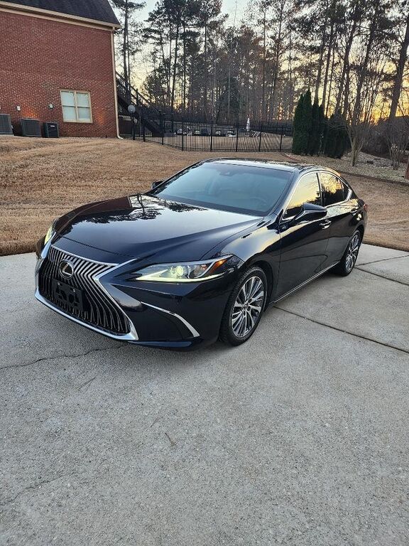 2021 LEXUS ES