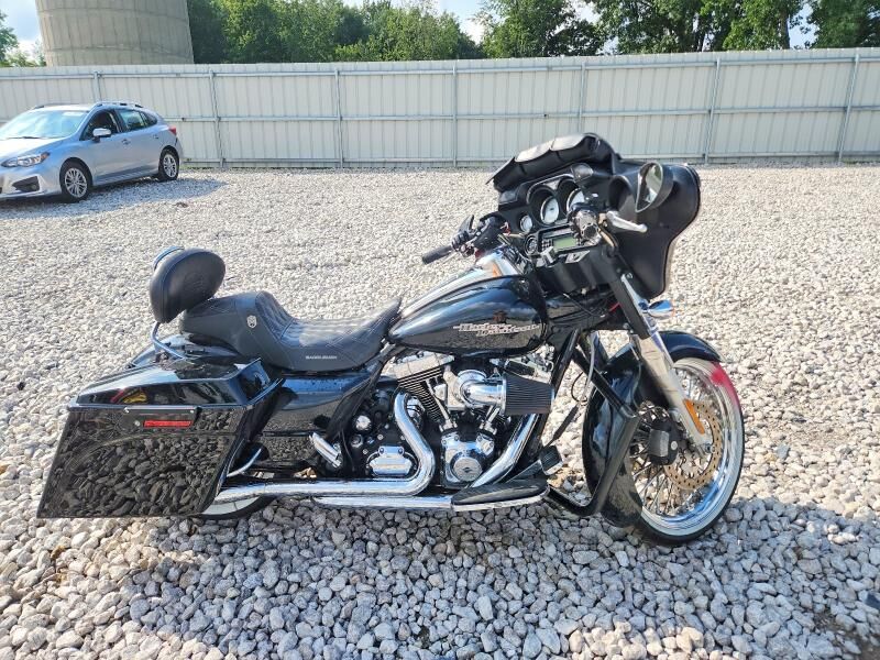 2012 HARLEY DAVIDSON Street Glide 103