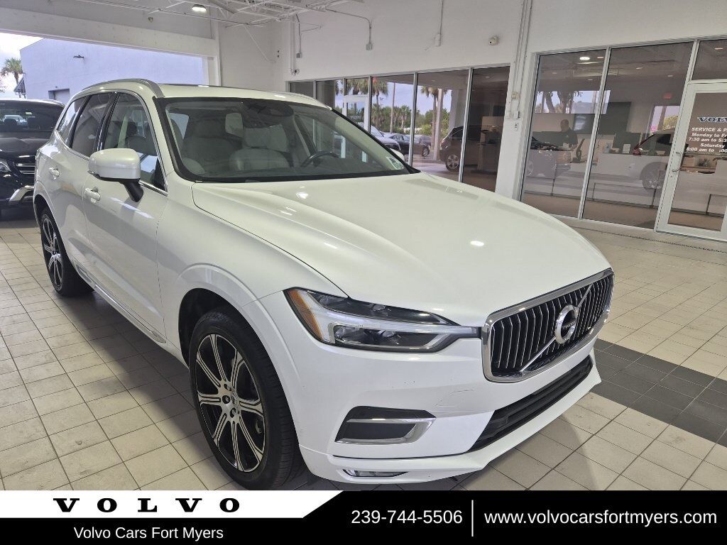 2020 VOLVO XC60